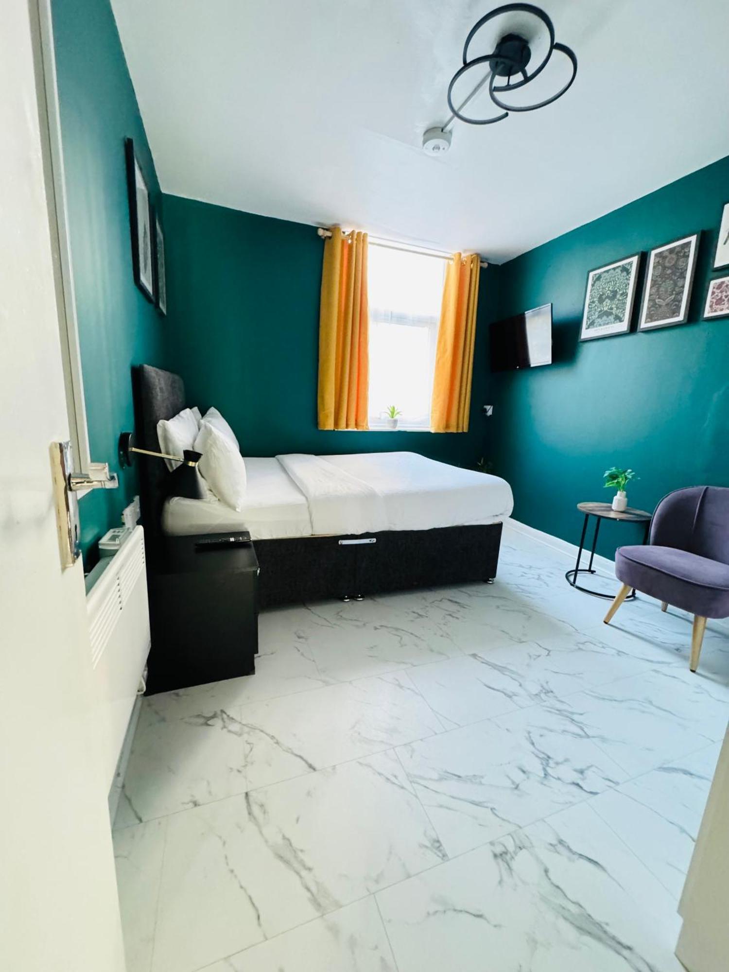 Private Studio Flat In City 1190 London Kültér fotó