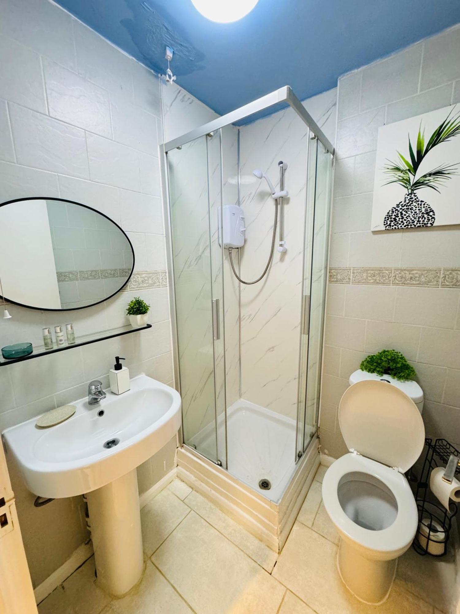 Private Studio Flat In City 1190 London Kültér fotó